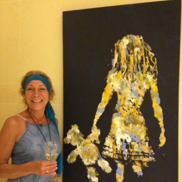 Artist Suzanne Alexandra holding live art demonstrations of ‘Soul Imprinting’ at Carivintas Winery